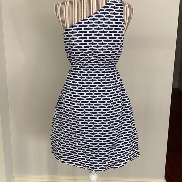 Ellen & Ollie Size 10 One Shoulder Dress - Picture 6 of 10